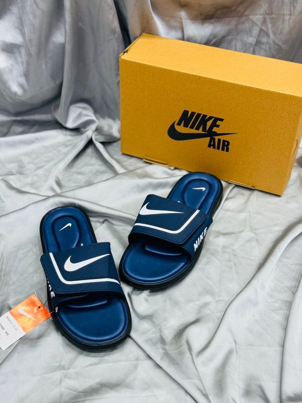 Nike Slides - Image 4